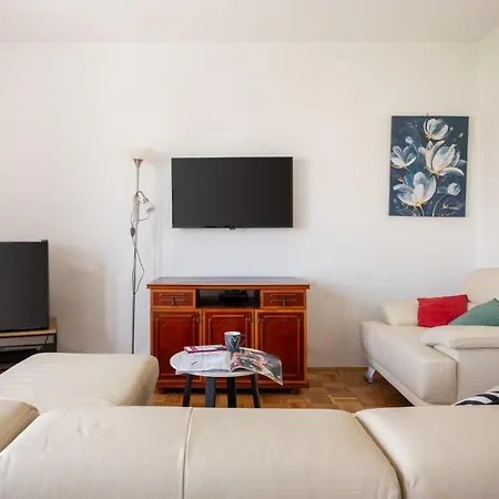 Rooftop Li -new, Modern, Center * Spalato