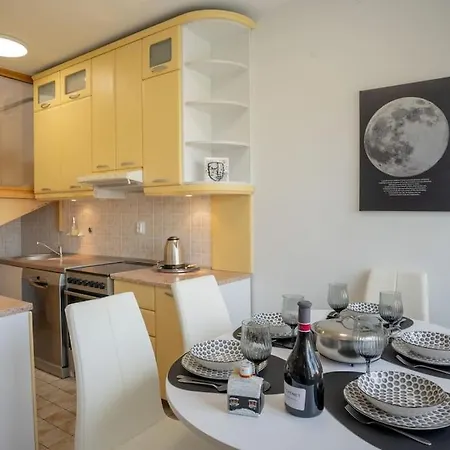 Appartamento Rooftop Li -new, Modern, Center